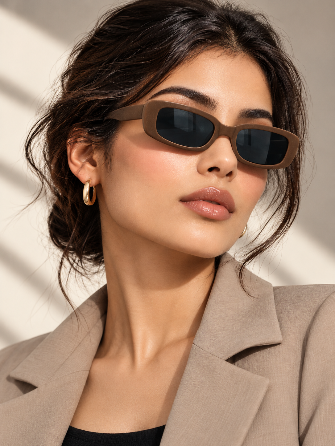 TREDVIBE Sleek Unisex Sunglasses – UV Protected Eyewear for Men & Women
