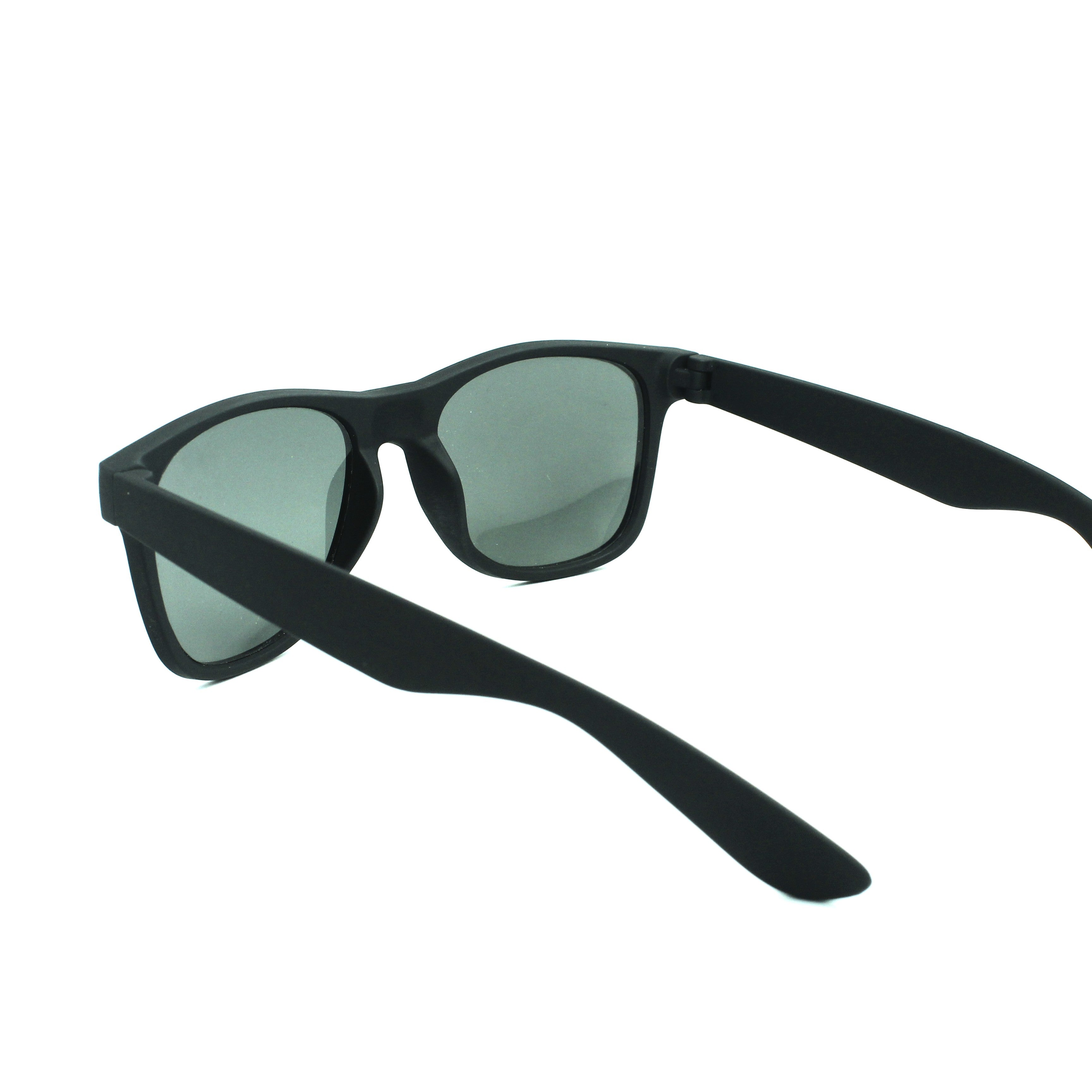 TREDVIBE Retro Unisex Sunglasses – UV Protected Eyewear for Men & Women