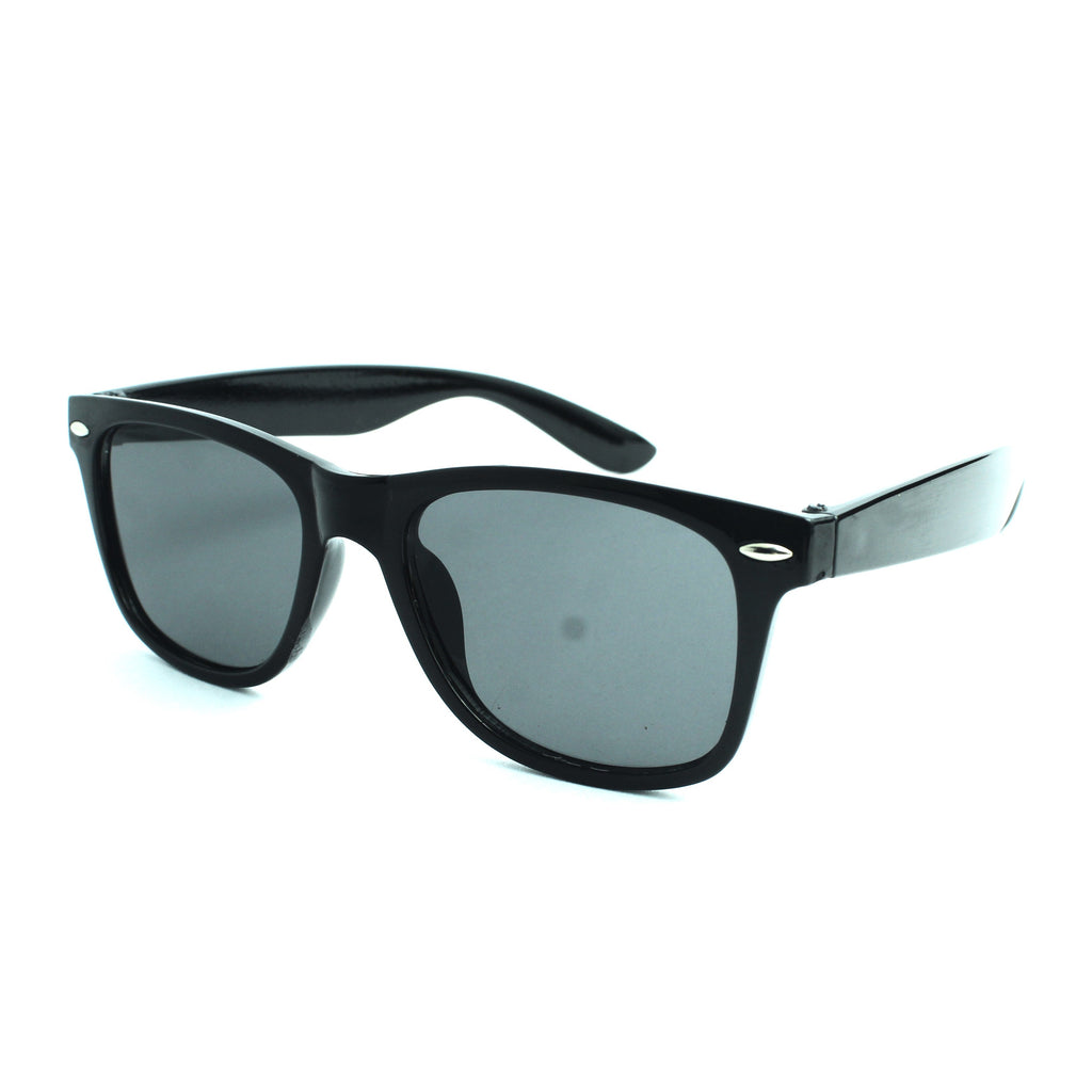 TREDVIBE Chic Unisex Sunglasses – UV Protected Eyewear for Men & Women