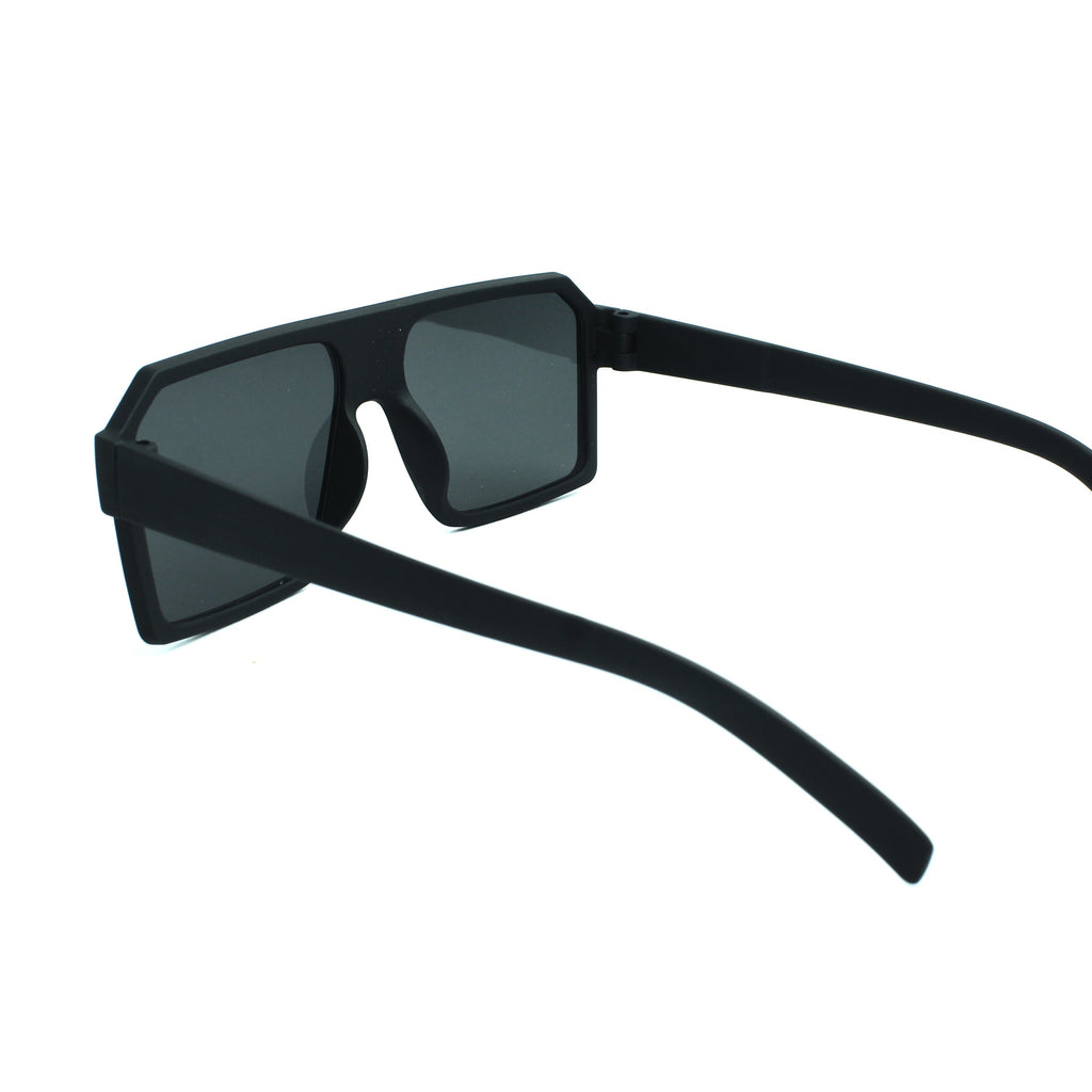 TREDVIBE Cool Unisex Sunglasses – UV Protected Eyewear for Men & Women