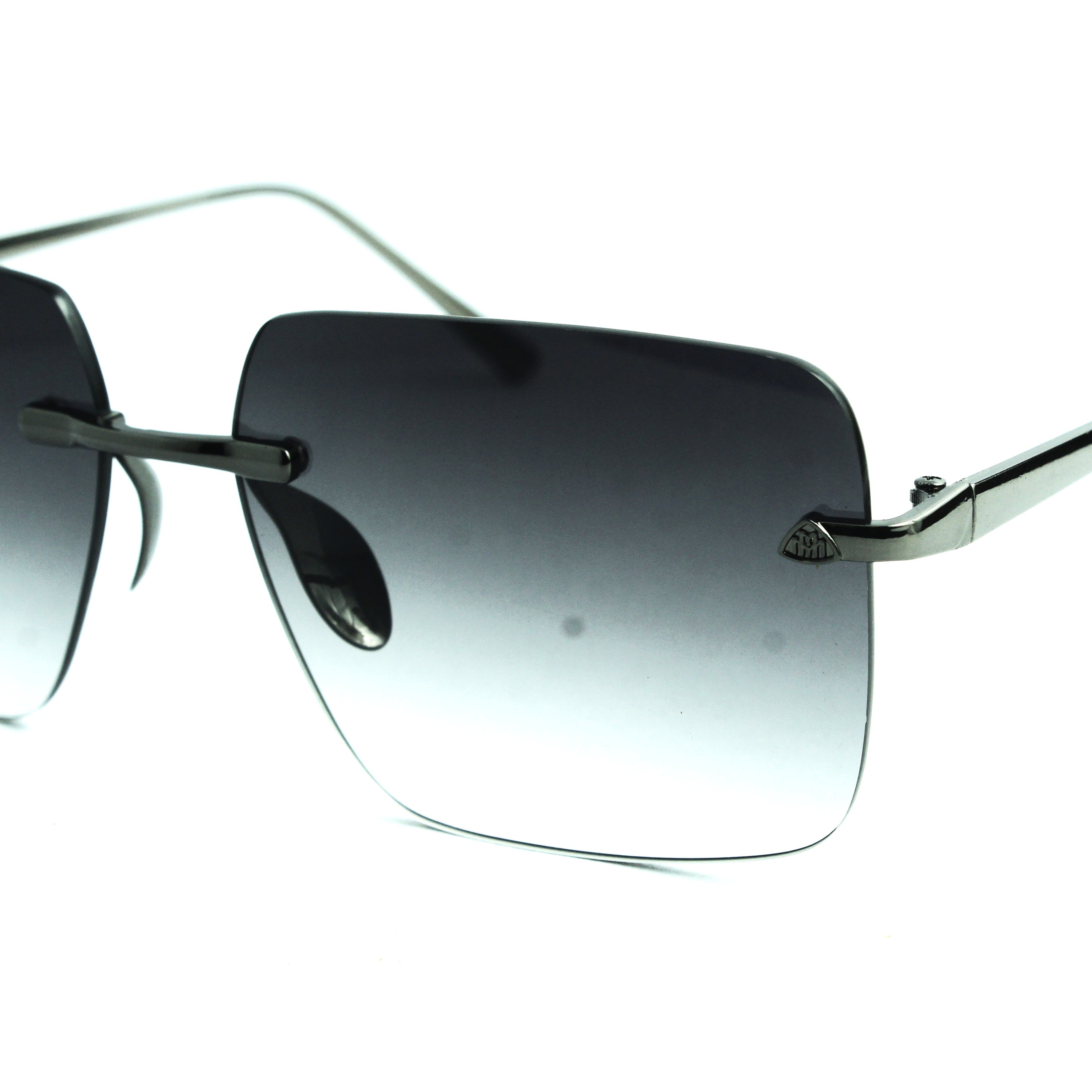 TREDVIBE Sporty Unisex Sunglasses – UV Protected Eyewear for Men & Women