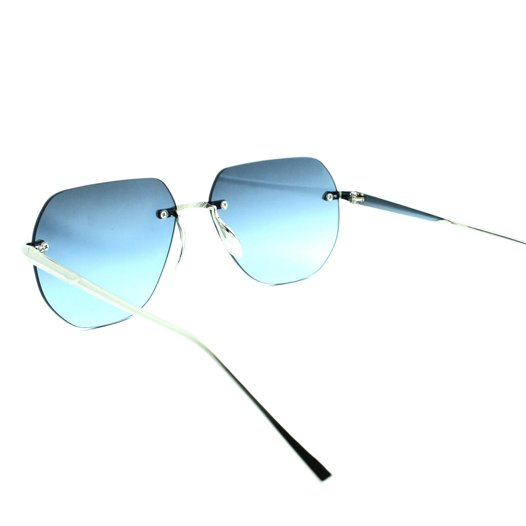 TREDVIBE Sporty Unisex Sunglasses – UV Protected Eyewear for Men & Women