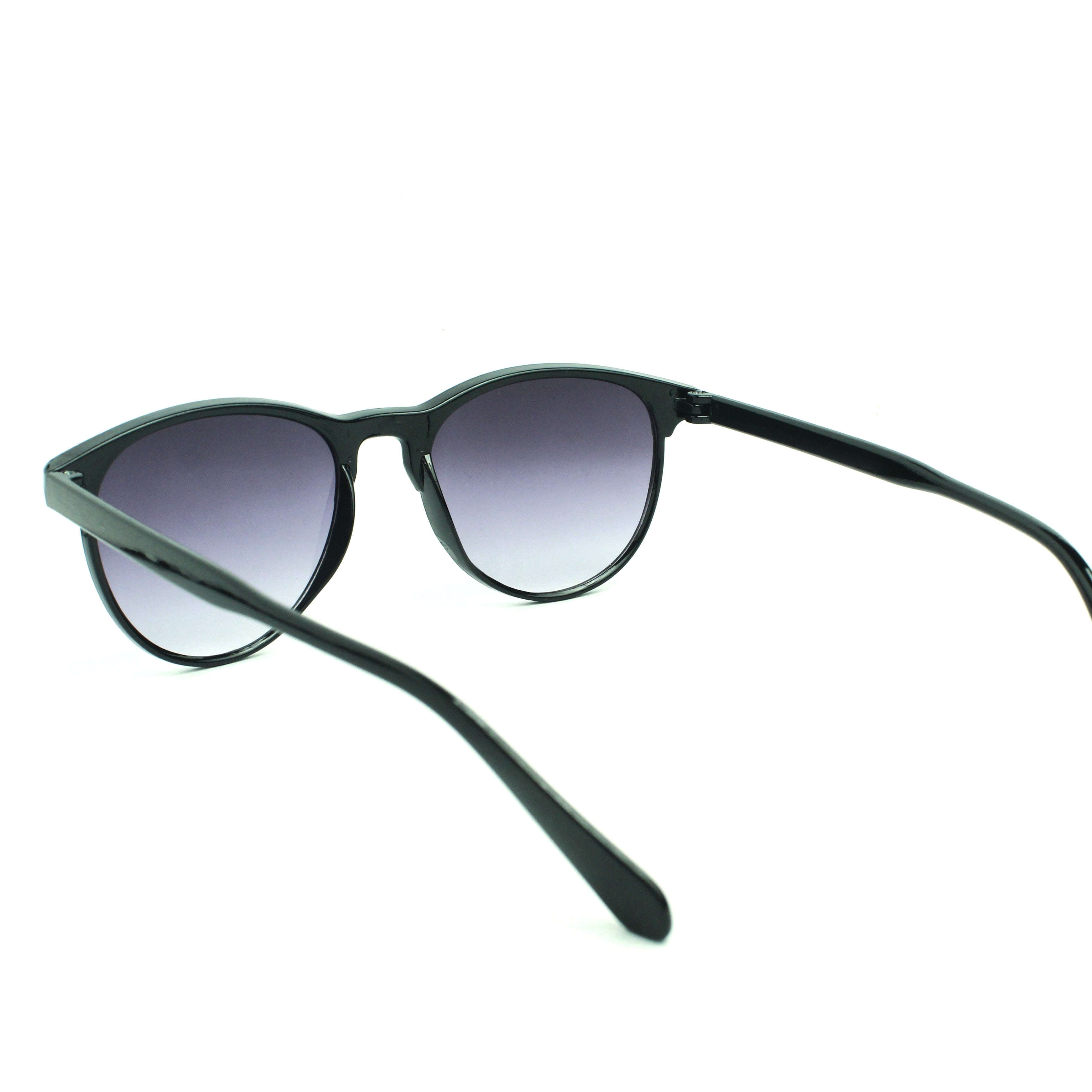 TREDVIBE Premium Unisex Sunglasses – UV Protected Eyewear for Men & Women